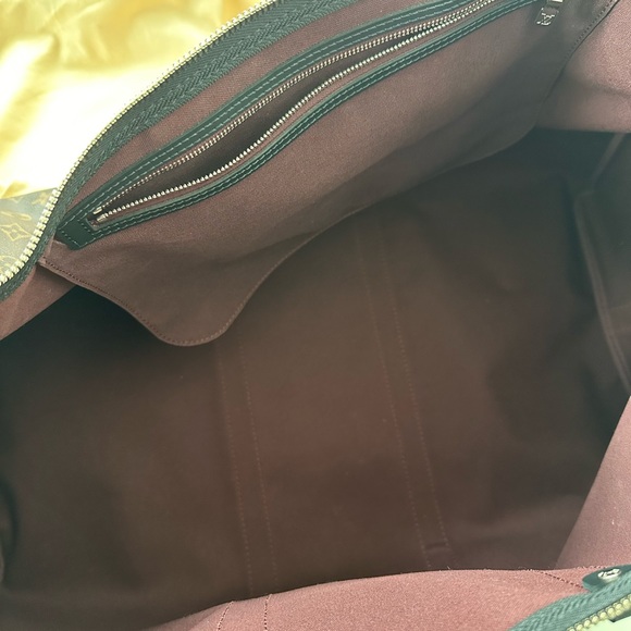 Louis Vuitton Keepall 55 - Picture 7 of 13